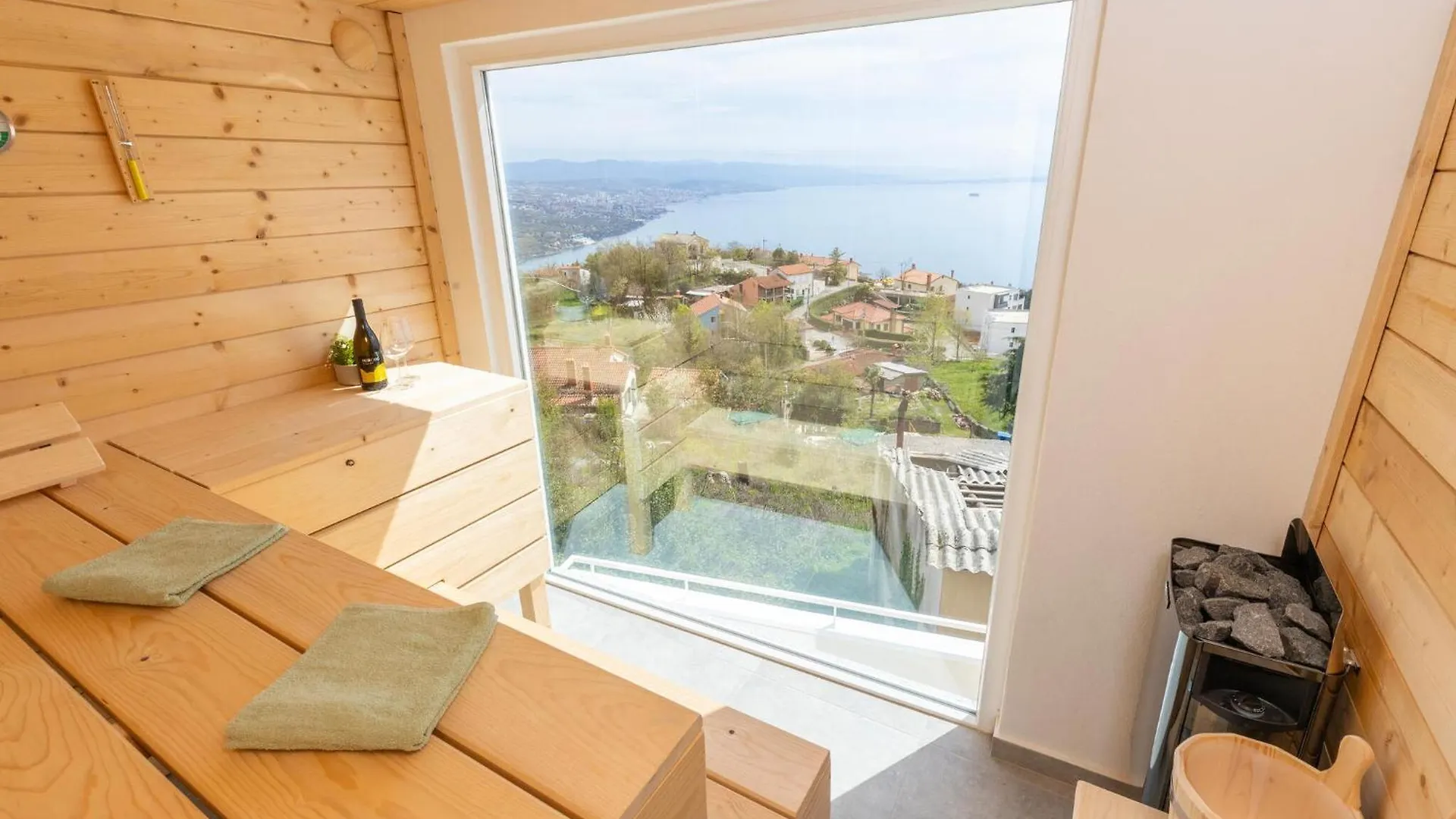Gorgeous Apartment In Bregi With Wifi Breza